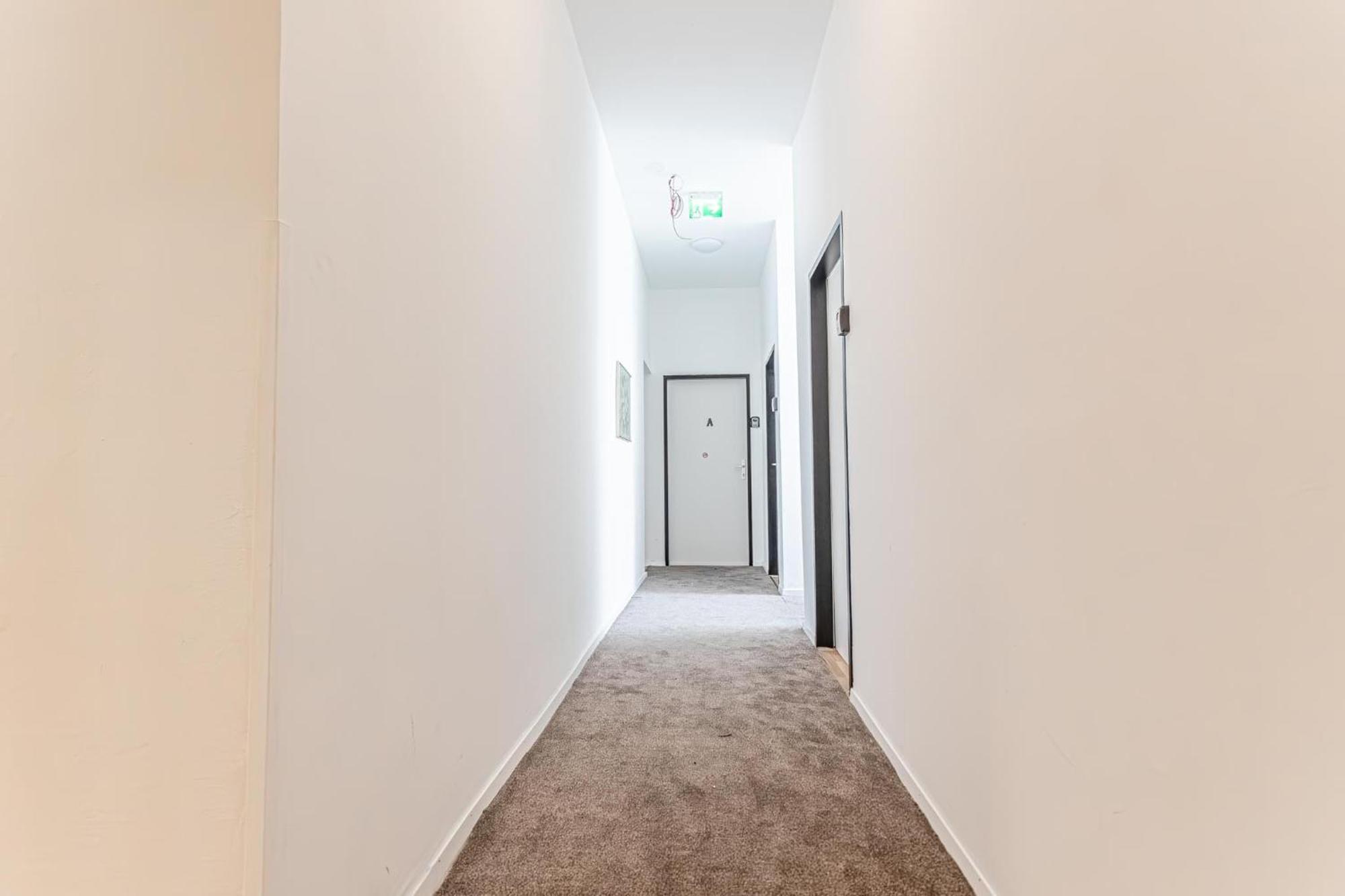 Loevly Shared 6Br With Garden Near Danube & Millenium City Viena Exterior foto