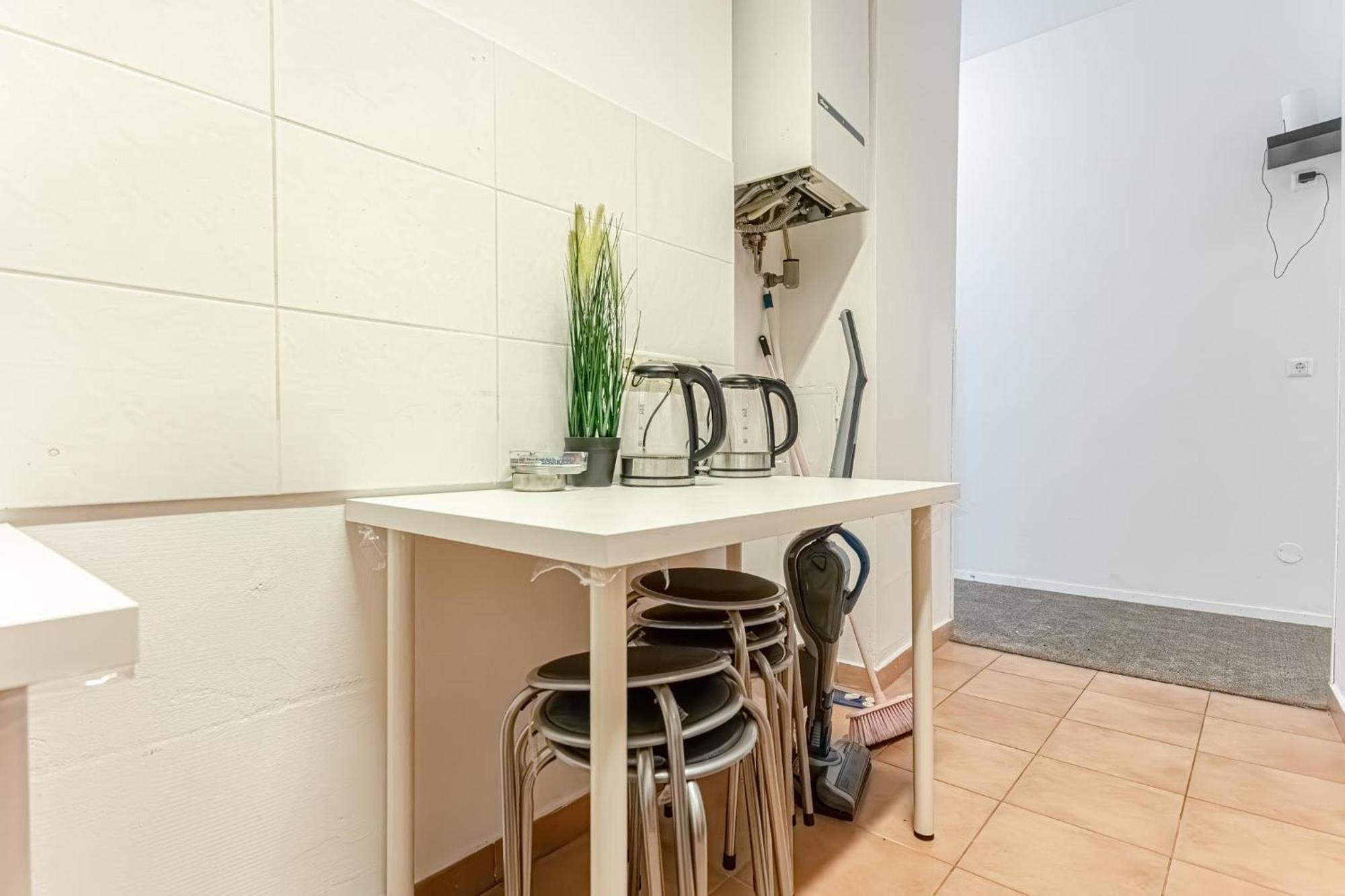 Loevly Shared 6Br With Garden Near Danube & Millenium City Viena Exterior foto