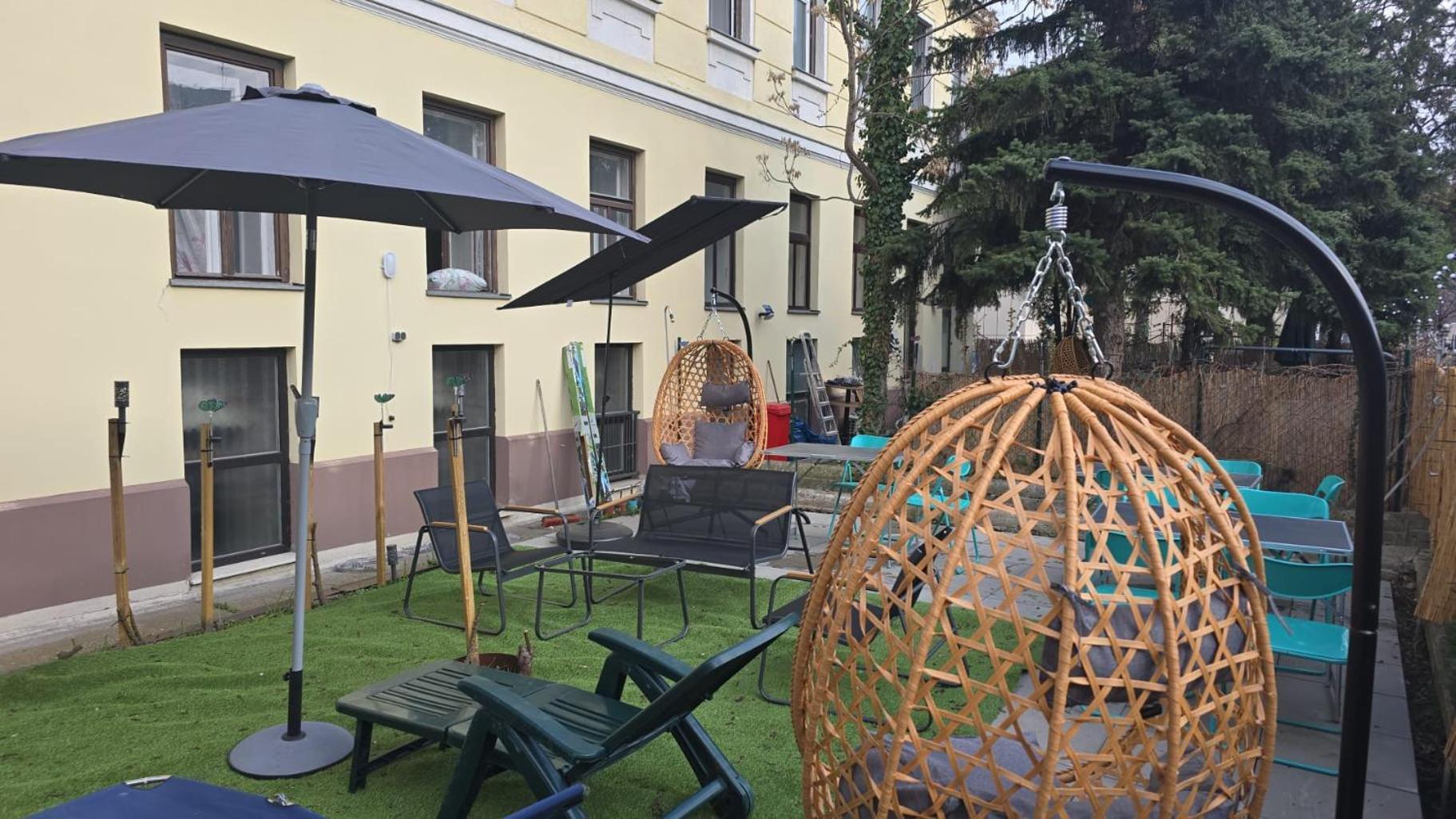 Loevly Shared 6Br With Garden Near Danube & Millenium City Viena Exterior foto